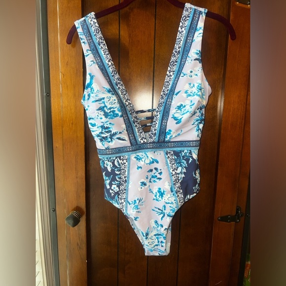 NANETTE LEPORE Lavender Trails Priya Plunge Swimsuit NEW WITH TAG SIZE:4 - Picture 12 of 13